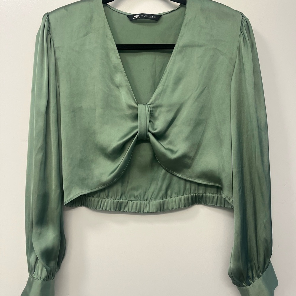 Satin knot front crop top